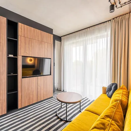 Apartman Port Seaside With By Bookinghost *
